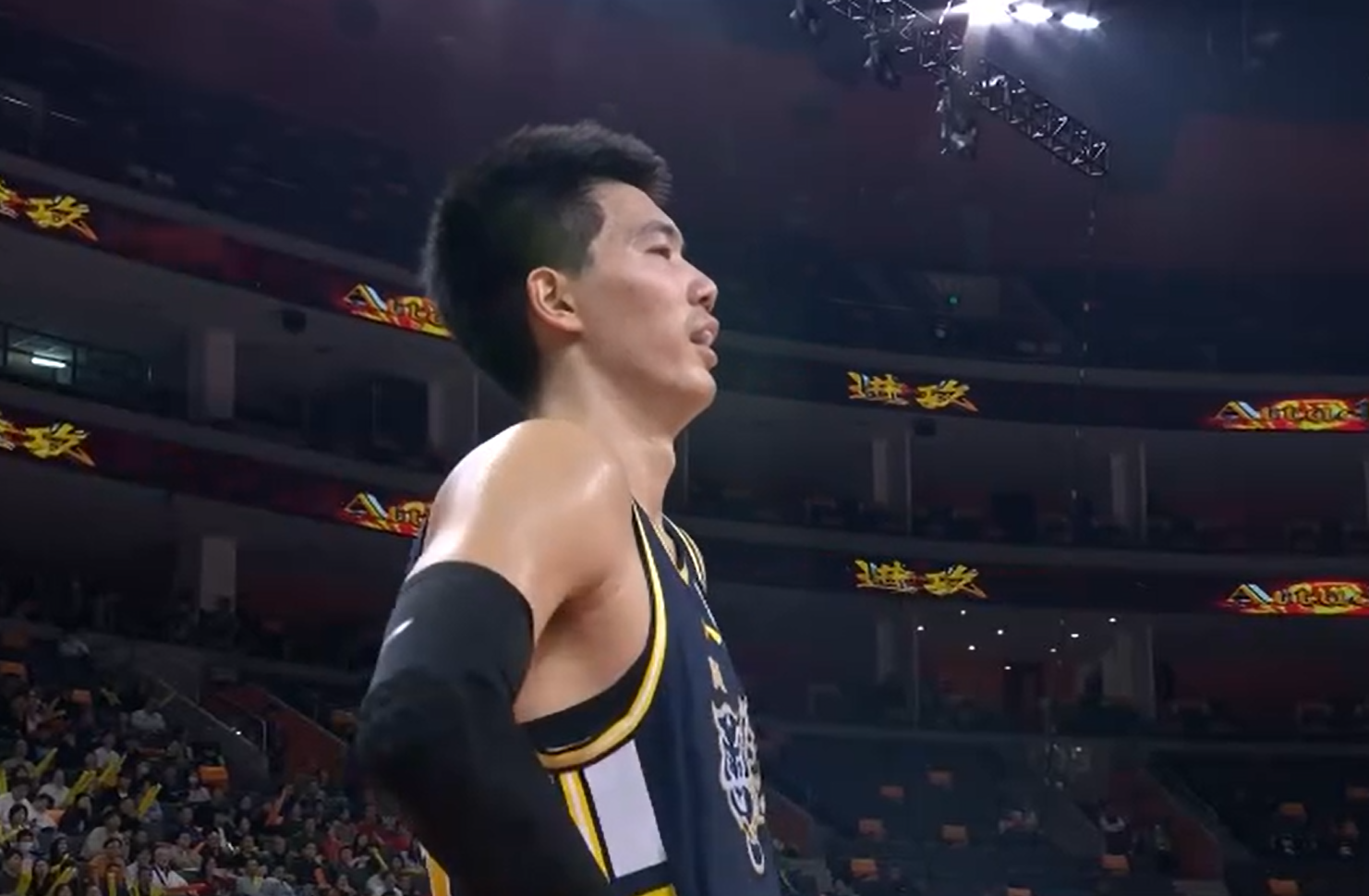 世预赛官方app下载-输给上海10分!揪出3个“混子”,坑惨了广东队