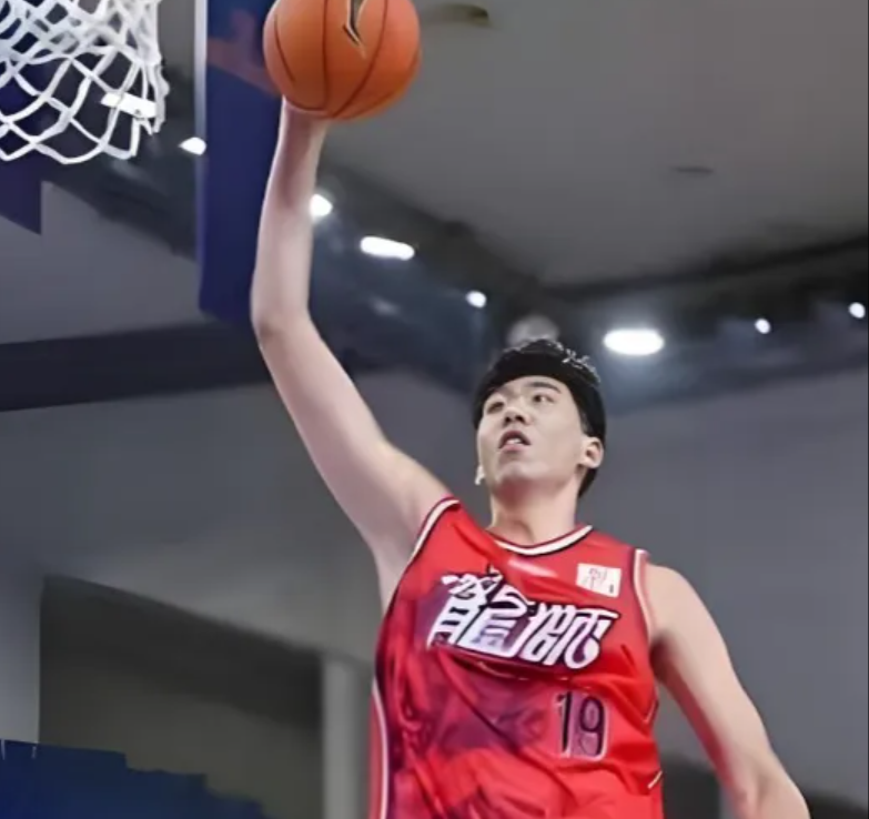 世预赛高清直播入口-17+10+4帽！徐昕爆了！护框碾压，进攻完美终结，把山东打绝望了