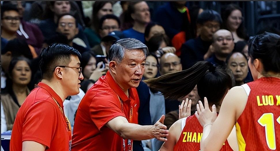 世预赛官方app下载-出线了！中国女篮84-74，数据一目了然，不是韩旭，最大功臣是她